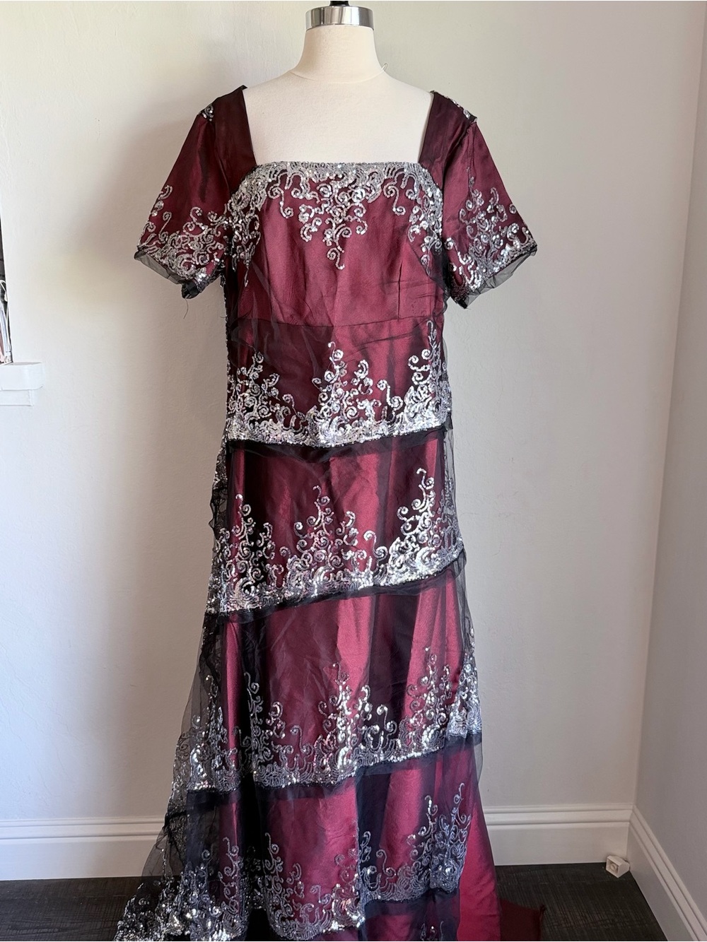 Titanic Rose Elegant Burgundy Evening Gown with Silver Embroidery & Train, 2XL